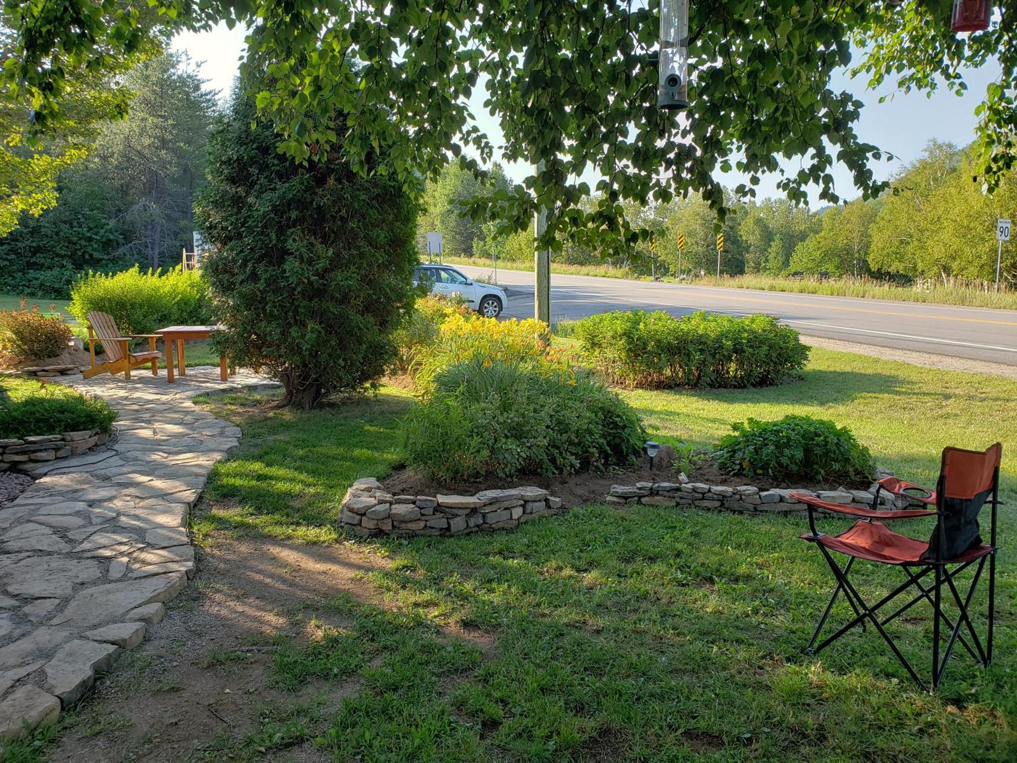 Residence Touristique Les Bouleaux Petit-Saguenay Ngoại thất bức ảnh