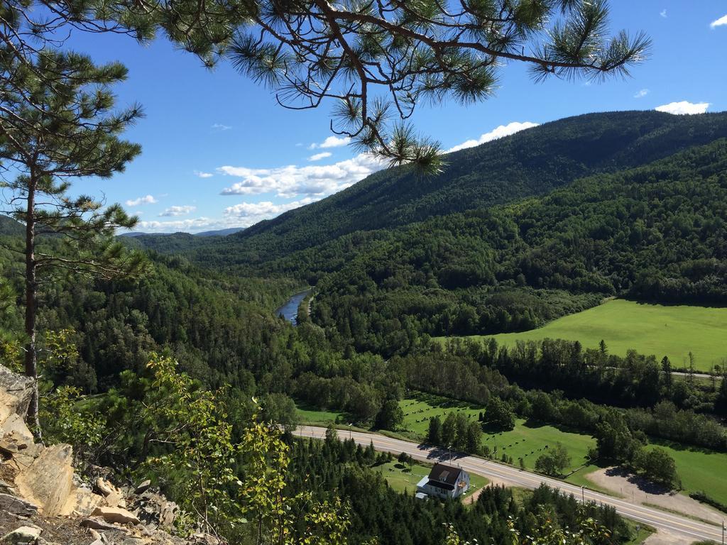 Residence Touristique Les Bouleaux Petit-Saguenay Ngoại thất bức ảnh